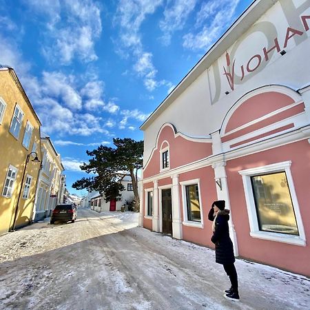 Johan Suites & Spa Kuressaare Bagian luar foto