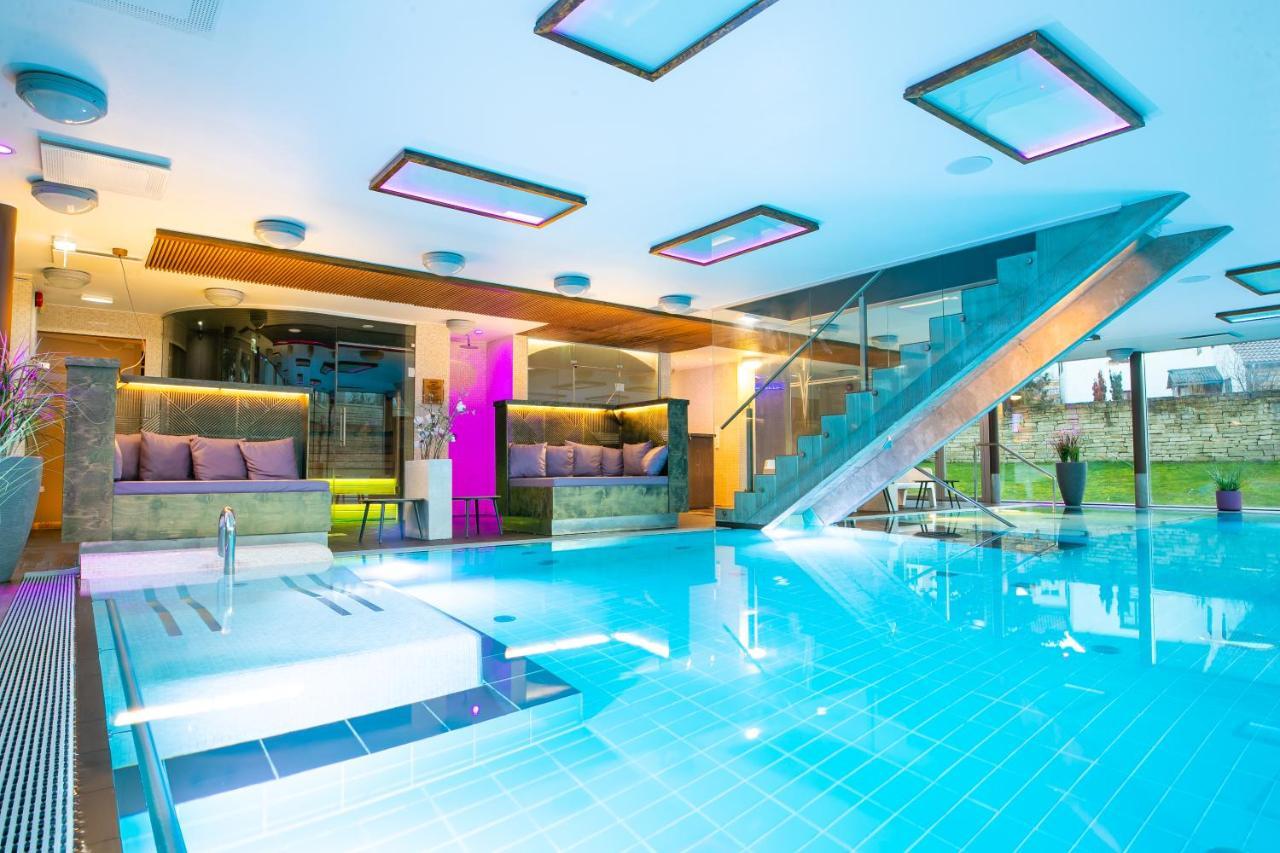 Johan Suites & Spa Kuressaare Bagian luar foto