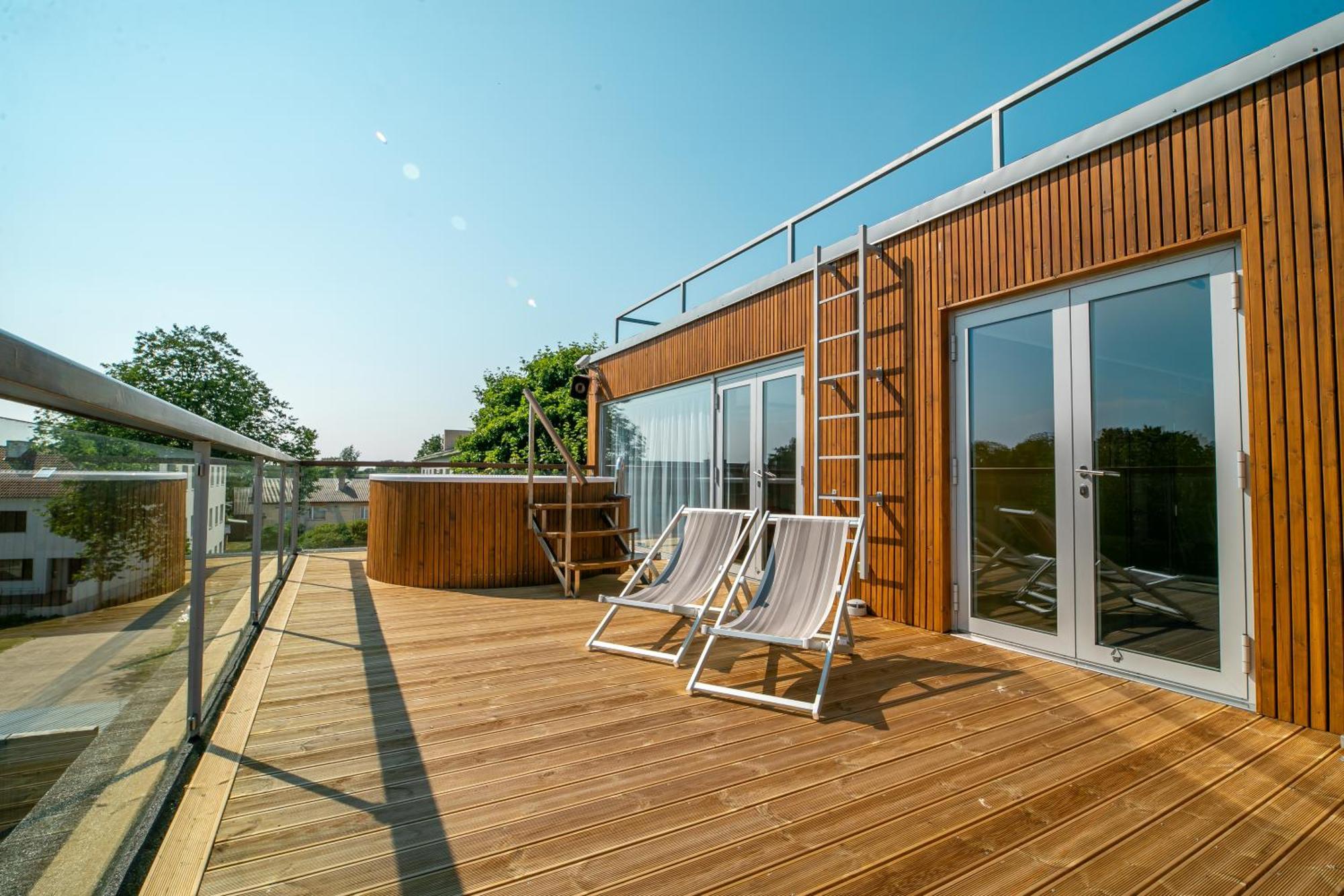 Johan Suites & Spa Kuressaare Bagian luar foto